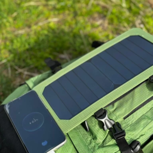 Rucsac cu panou fotovoltaic